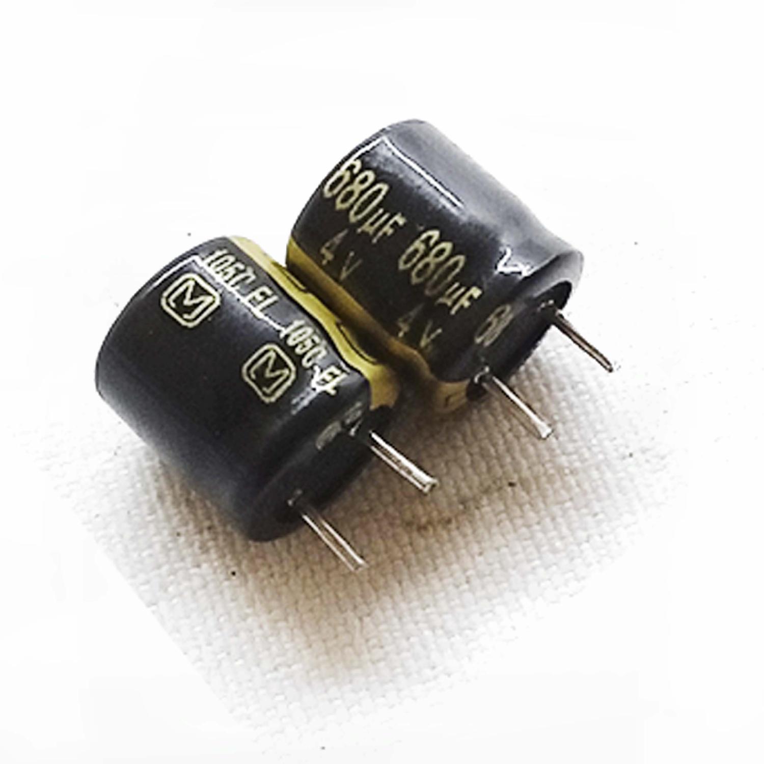 Конденсатор 4V 680uF 8*9
